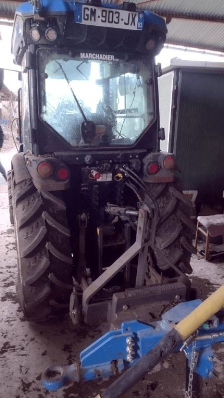 Schmalspurtraktor typu New Holland T4 120F, Gebrauchtmaschine v ENNEZAT (Obrázek 5)