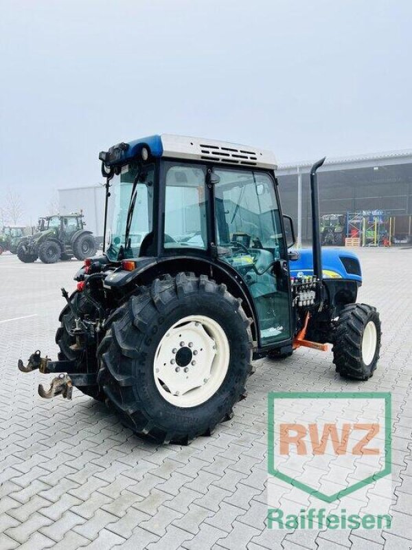 Schmalspurtraktor του τύπου New Holland T4030V, Gebrauchtmaschine σε Herxheim (Φωτογραφία 11)
