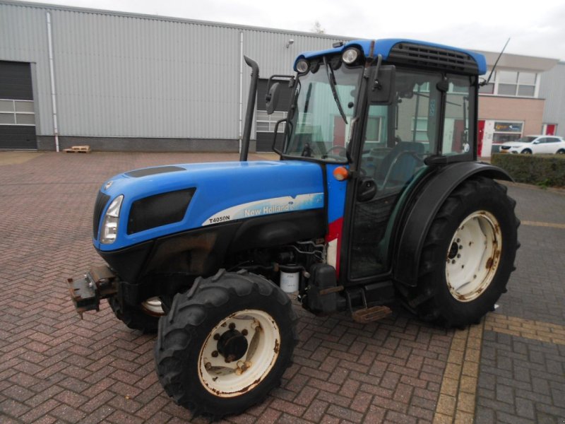 Schmalspurtraktor du type New Holland t4050n, Gebrauchtmaschine en Oirschot (Photo 1)