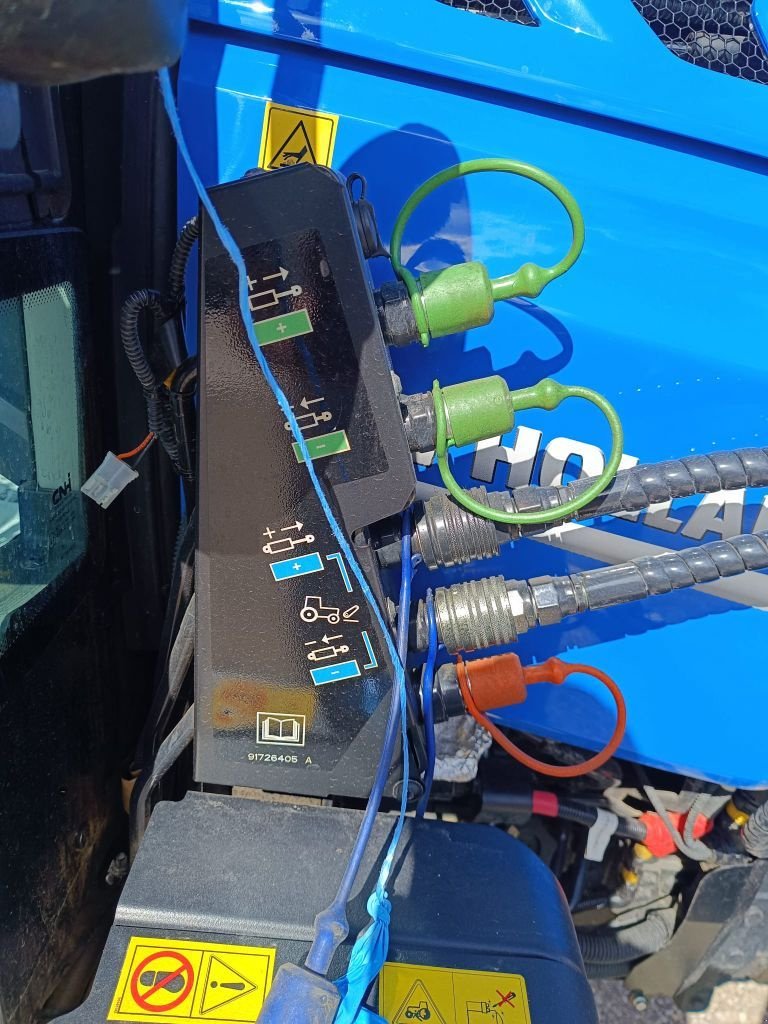 Schmalspurtraktor typu New Holland T4.100 F, Gebrauchtmaschine v Chauvoncourt (Obrázek 10)