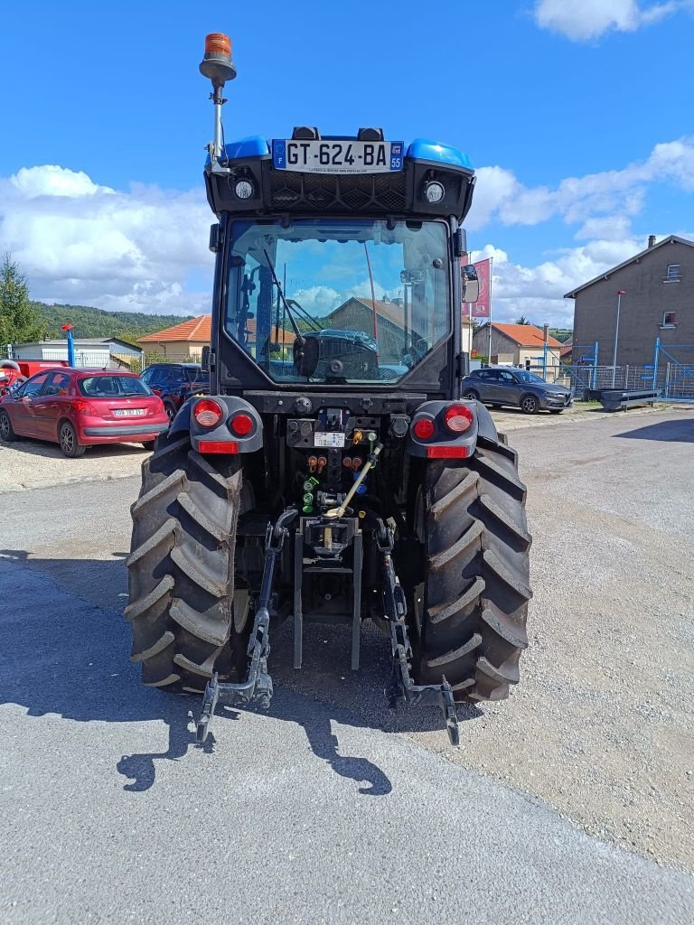 Schmalspurtraktor typu New Holland T4.100 F, Gebrauchtmaschine v Chauvoncourt (Obrázek 7)