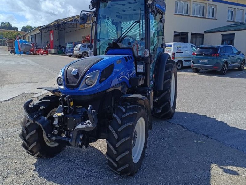 Schmalspurtraktor типа New Holland T4.100 F, Gebrauchtmaschine в Chauvoncourt (Фотография 1)