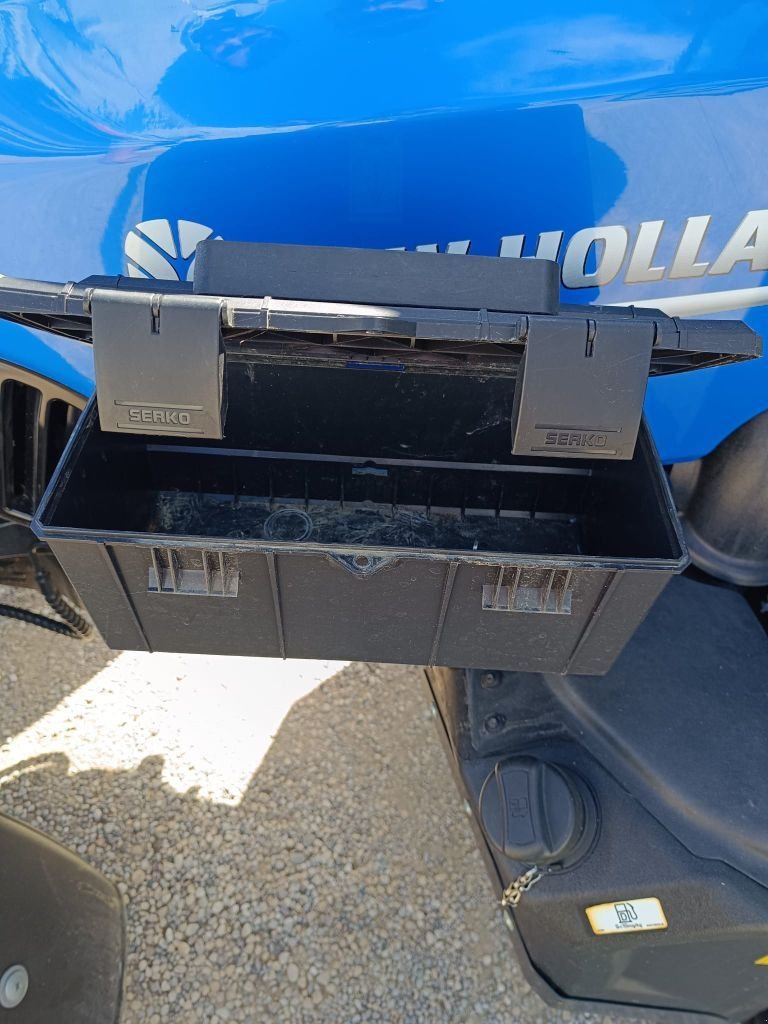 Schmalspurtraktor typu New Holland T4.100 F, Gebrauchtmaschine v Chauvoncourt (Obrázek 11)