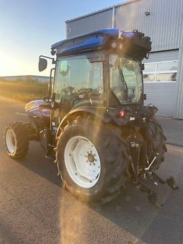 Schmalspurtraktor typu New Holland T4.100F, Gebrauchtmaschine v Carcassonne (Obrázek 2)