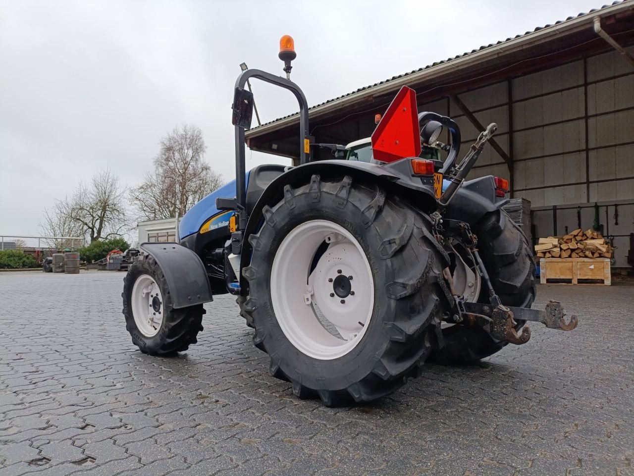 Schmalspurtraktor tipa New Holland TCE50, Gebrauchtmaschine u Kamperveen (Slika 2)