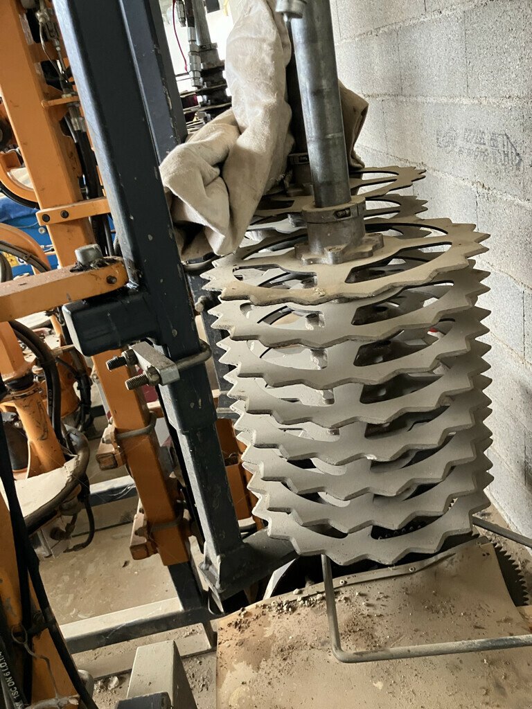 Schmalspurtraktor типа Pellenc TAILLEUSE SUR PORTEUR, Gebrauchtmaschine в SAINT ANDIOL (Фотография 5)