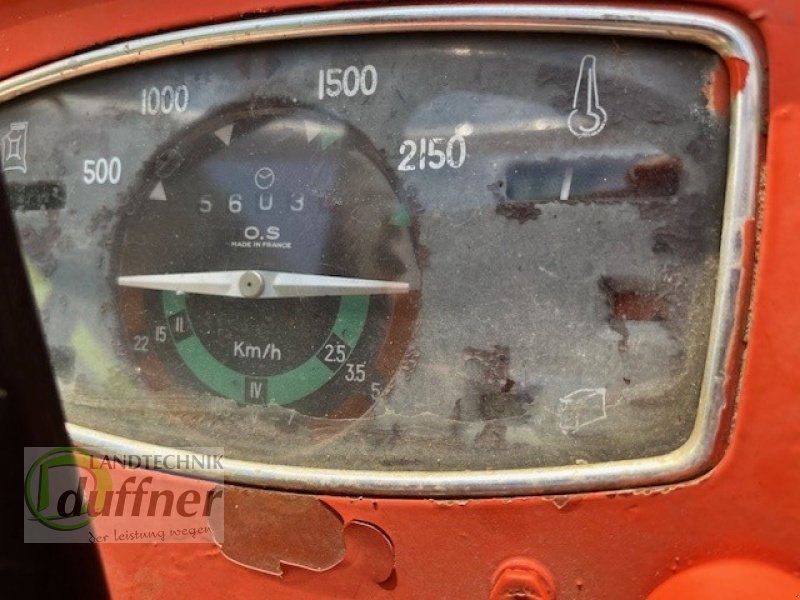 Schmalspurtraktor типа Renault R 7213 Schmalspur, Gebrauchtmaschine в Hohentengen (Фотография 5)