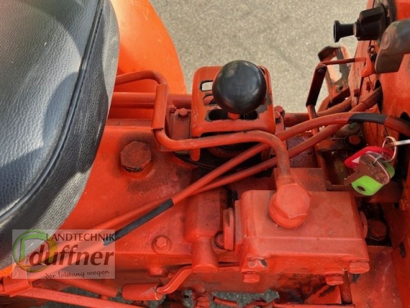 Schmalspurtraktor типа Renault R 7213 Schmalspur, Gebrauchtmaschine в Hohentengen (Фотография 6)