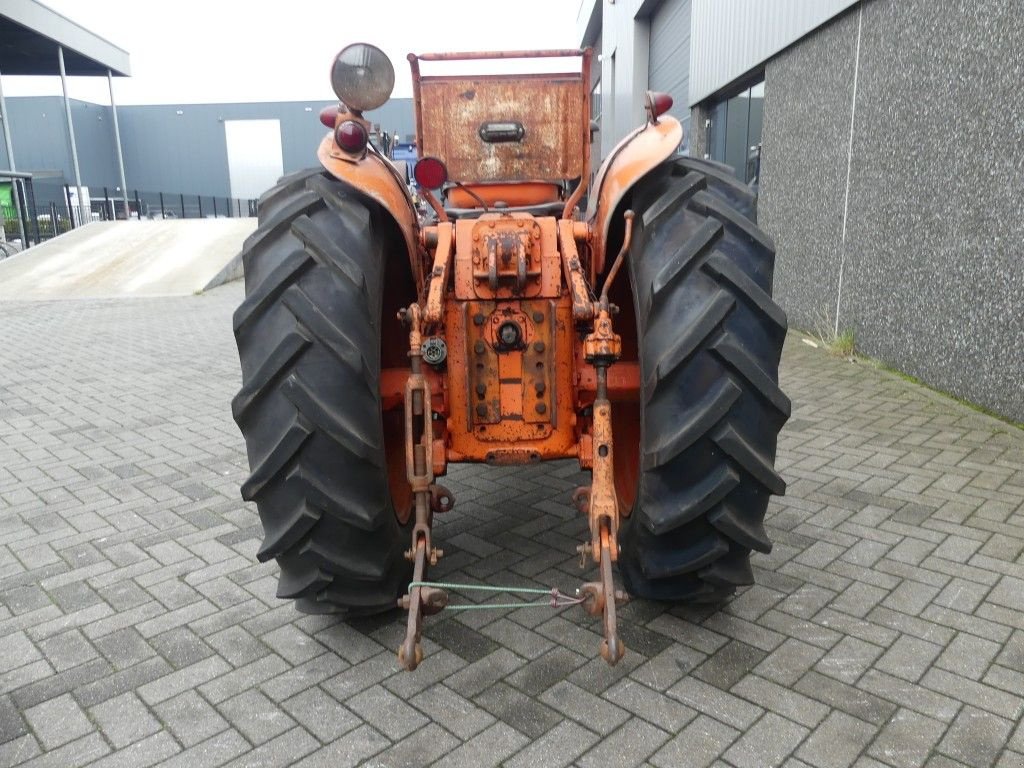 Schmalspurtraktor typu Renault Super 7, Gebrauchtmaschine v Deurne (Obrázek 4)