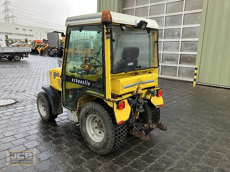 Schmalspurtraktor des Typs Schanzlin 304, Gebrauchtmaschine in Frechen (Bild 3)