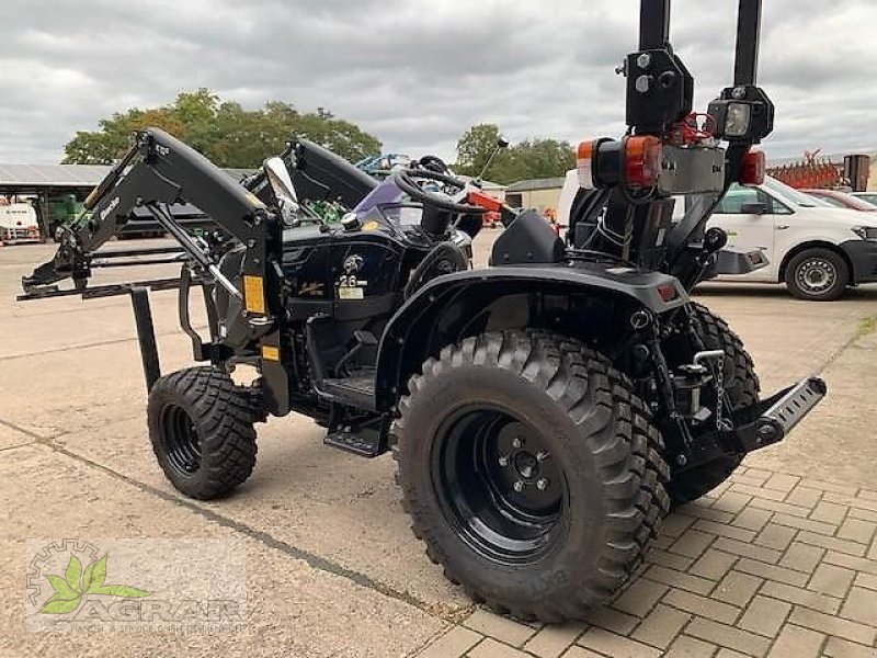 Schmalspurtraktor typu Solis Solis 26 Panther, Neumaschine v Märkische Heide (Obrázek 5)