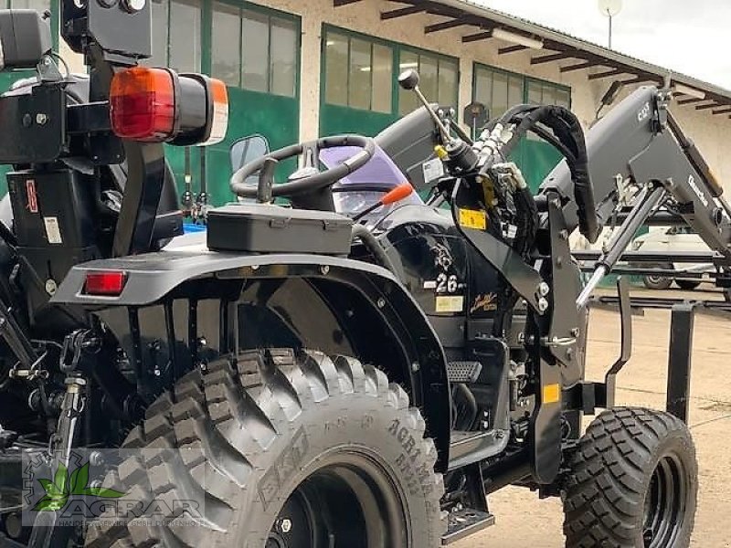 Schmalspurtraktor typu Solis Solis 26 Panther, Neumaschine v Märkische Heide (Obrázek 3)