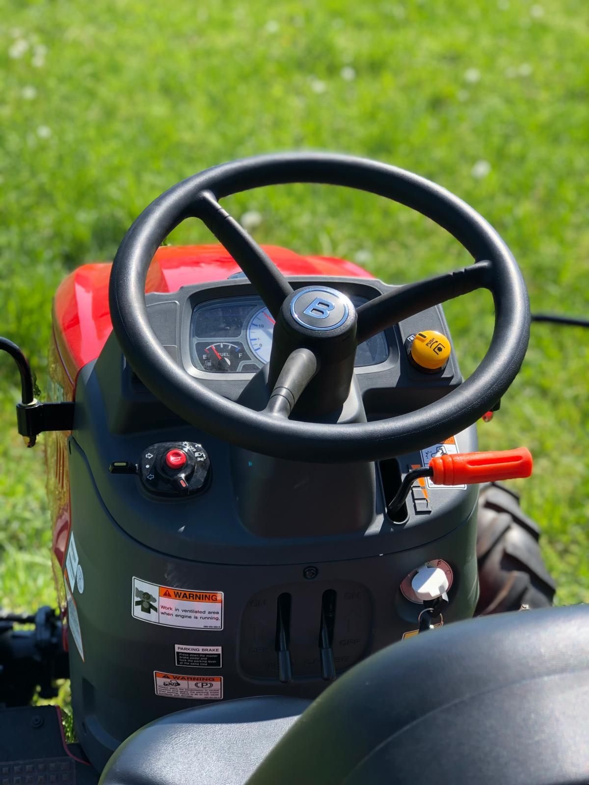 Schmalspurtraktor typu Sonstige Branson TYM 2505H, Neumaschine v Goor (Obrázek 8)