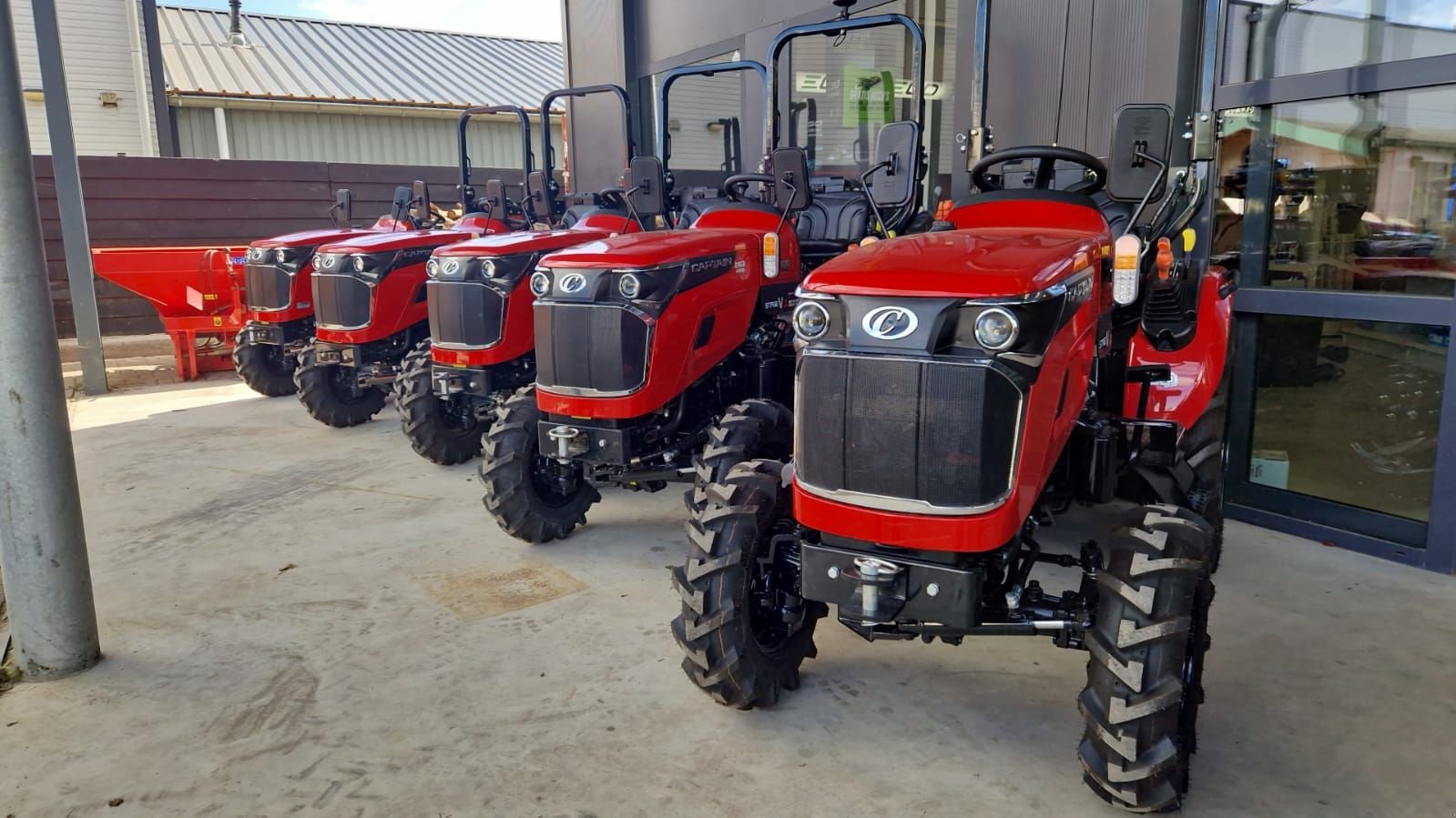 Schmalspurtraktor des Typs Sonstige Captain 223 / 263, Neumaschine in Werkendam (Bild 1)