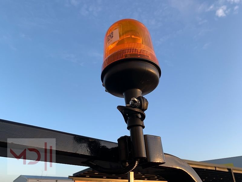 Schmalspurtraktor des Typs Sonstige FARMTRAC 26 MIT RASENBEREIFUNG, Neumaschine in Zeven (Bild 18)