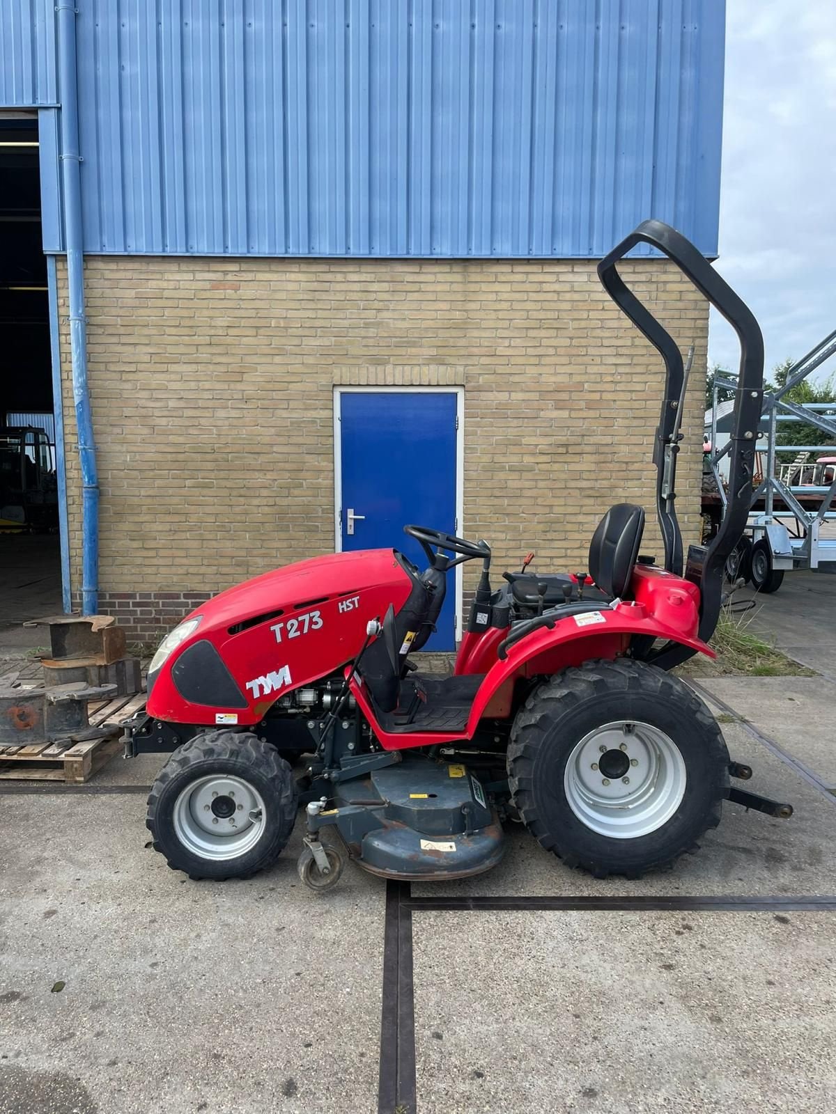 Schmalspurtraktor typu Sonstige TYM Branson T273 Hydrostaat, Gebrauchtmaschine v Goor (Obrázek 1)