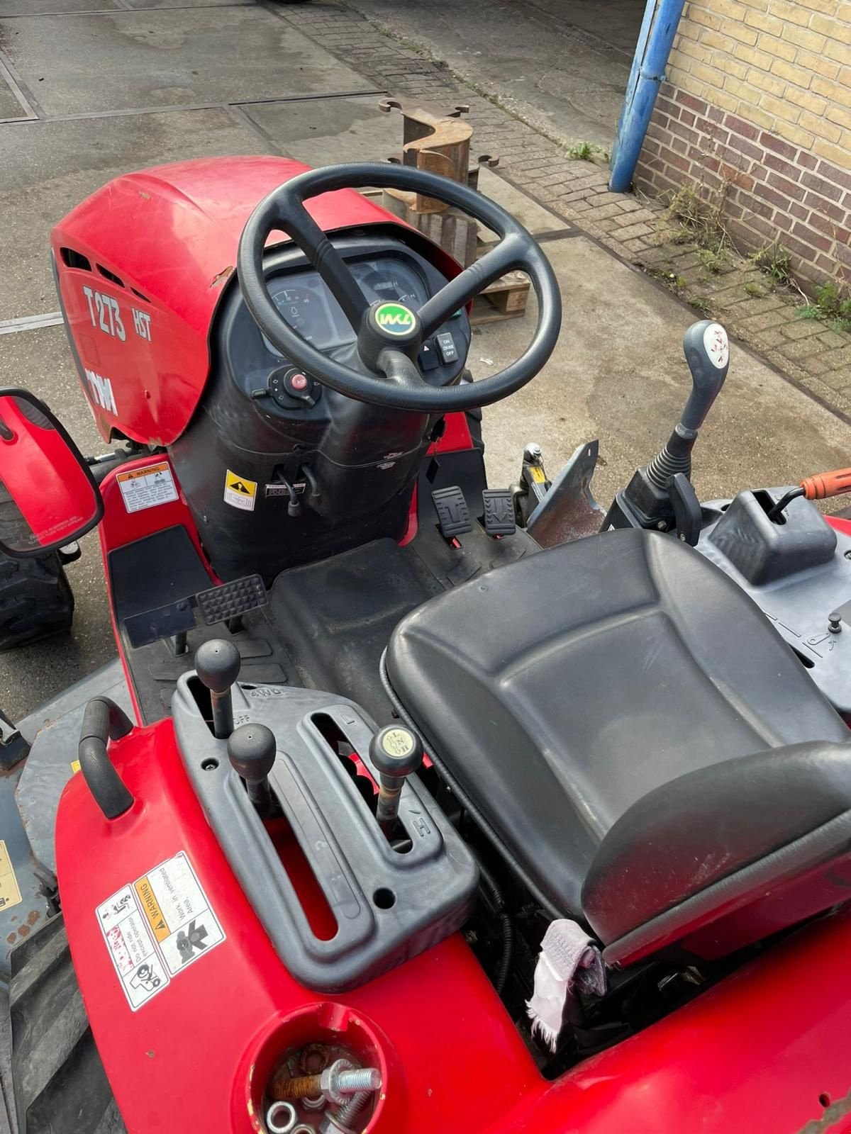 Schmalspurtraktor typu Sonstige TYM Branson T273 Hydrostaat, Gebrauchtmaschine v Goor (Obrázek 2)