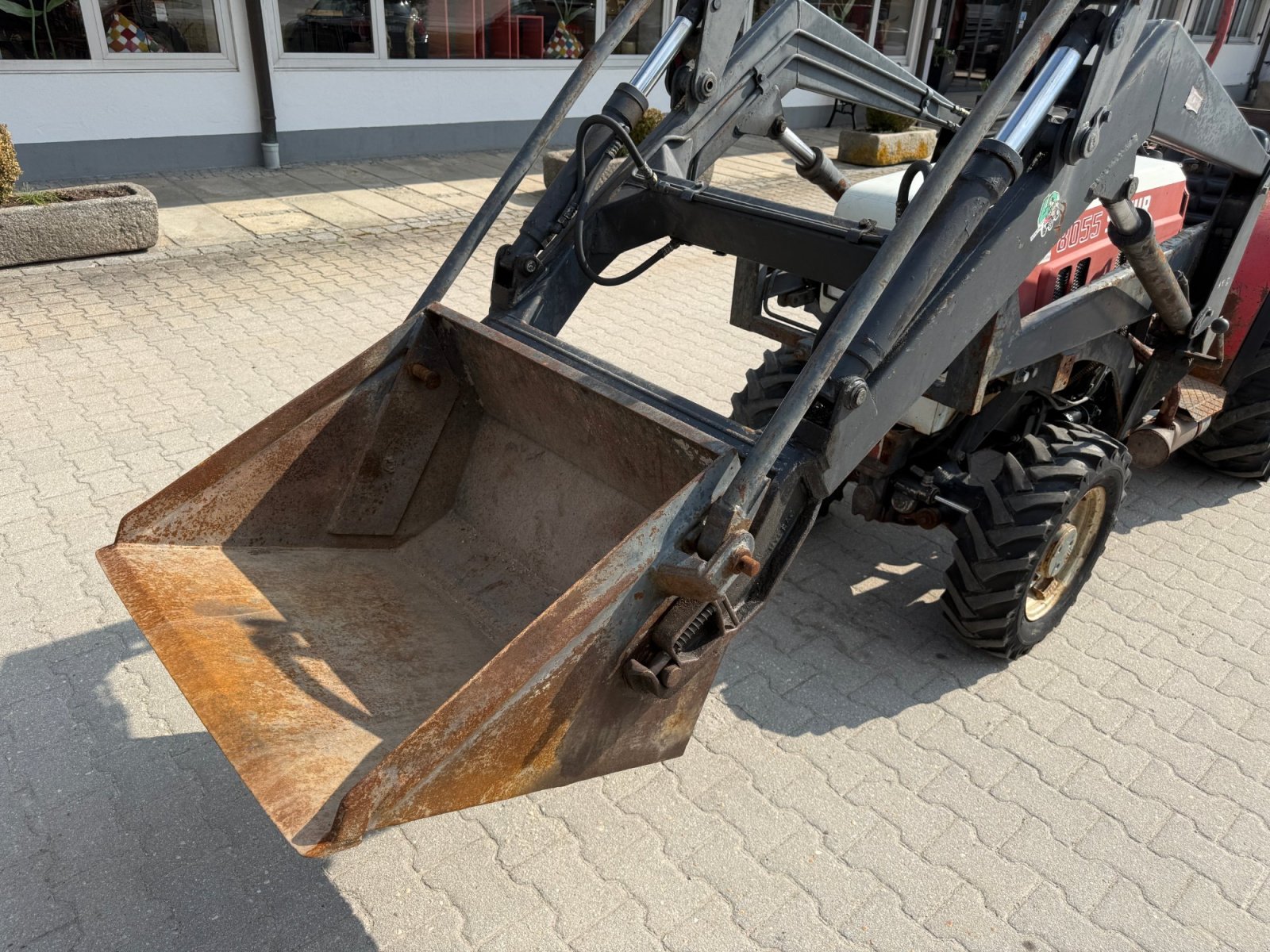 Schmalspurtraktor du type Steyr 8055 A, Gebrauchtmaschine en Neureichenau (Photo 14)