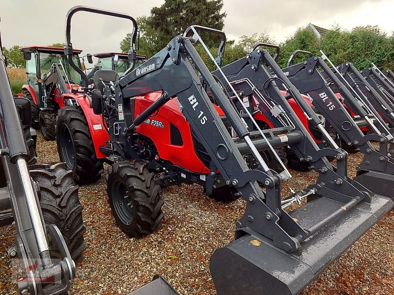 Schmalspurtraktor des Typs TYM F25R, Neumaschine in Grischow (Bild 1)