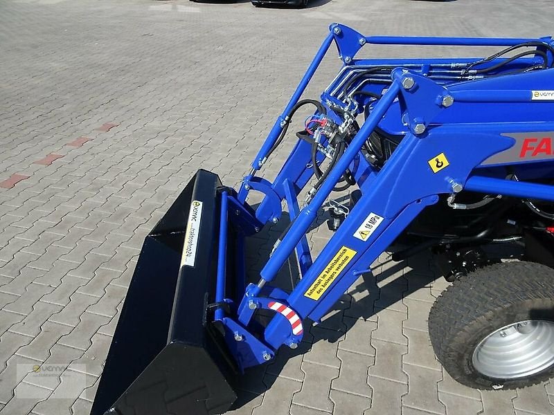 Schmalspurtraktor des Typs Vemac Farmtrac 22 22PS Kabine Traktor Schlepper Mitsubishi NEU, Neumaschine in Sülzetal OT Osterweddingen (Bild 8)