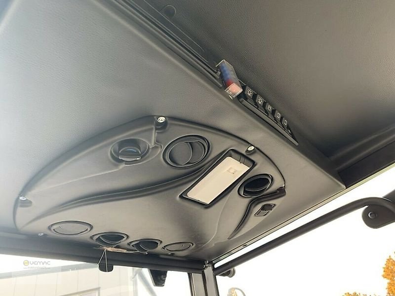 Schmalspurtraktor des Typs Vemac Farmtrac 26 Kabine Traktor Schlepper Allrad Mitsubishi Motor NEU, Neumaschine in Sülzetal OT Osterweddingen (Bild 15)