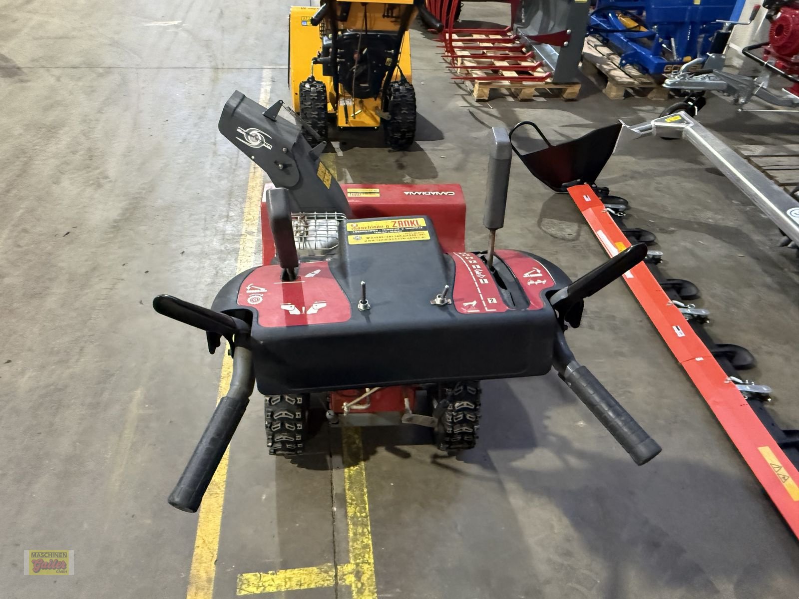 Schneefräse от тип CANADIANA 1029 Schneefräse mit 10PS, Gebrauchtmaschine в Kötschach (Снимка 4)