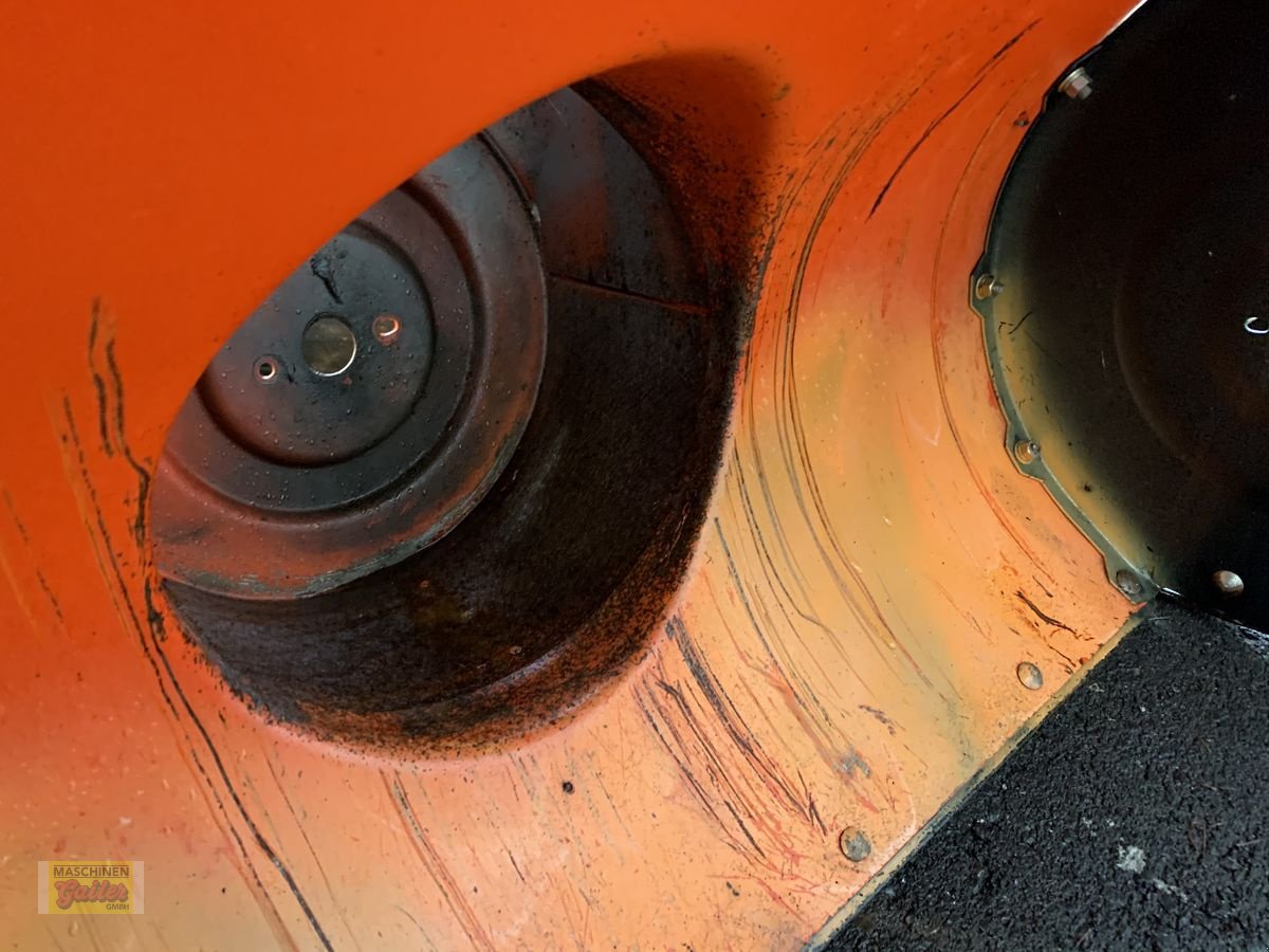 Schneefräse des Typs CANADIANA 1132, Gebrauchtmaschine in Kötschach (Bild 4)