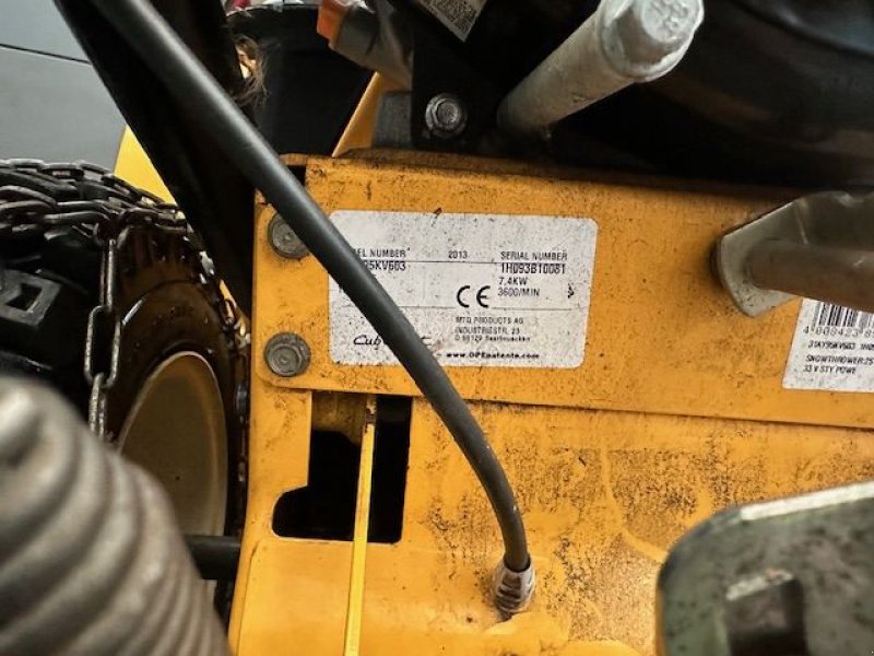 Schneefräse of the type Cub Cadet Schneefräse 933 SWE, 84cm 10PS, gebraucht, Gebrauchtmaschine in Tamsweg (Picture 11)
