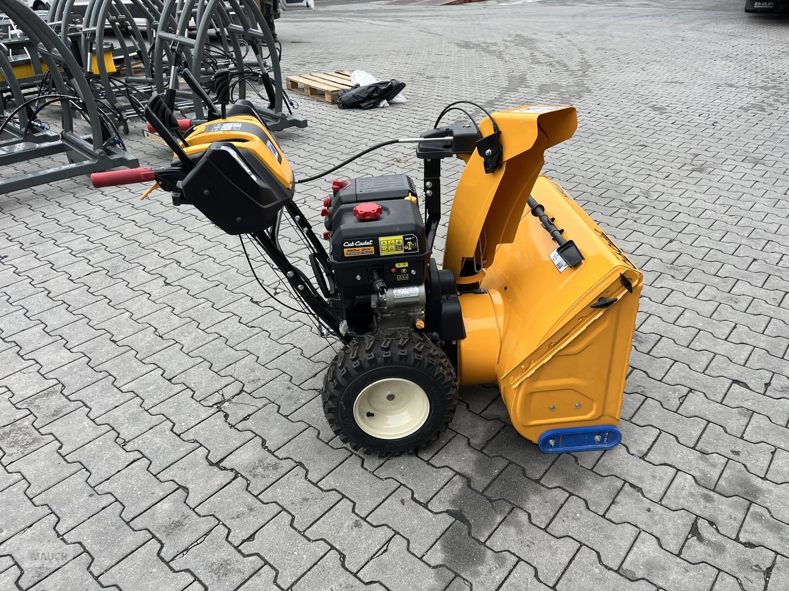 Schneefräse van het type Cub Cadet Schneefräse XS3-71 SWE, Gebrauchtmaschine in Burgkirchen (Foto 2)