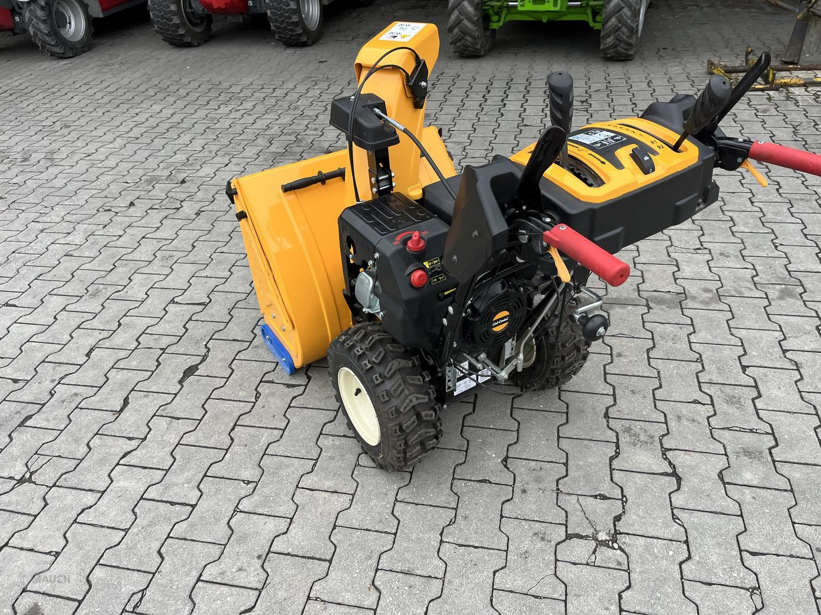 Schneefräse van het type Cub Cadet Schneefräse XS3-71 SWE, Gebrauchtmaschine in Burgkirchen (Foto 7)