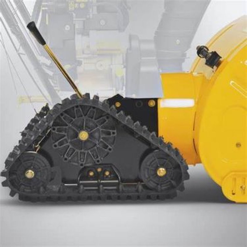 Schneefräse of the type Cub Cadet XS3 76 TDE, Gebrauchtmaschine in NATTERNBACH (Picture 4)