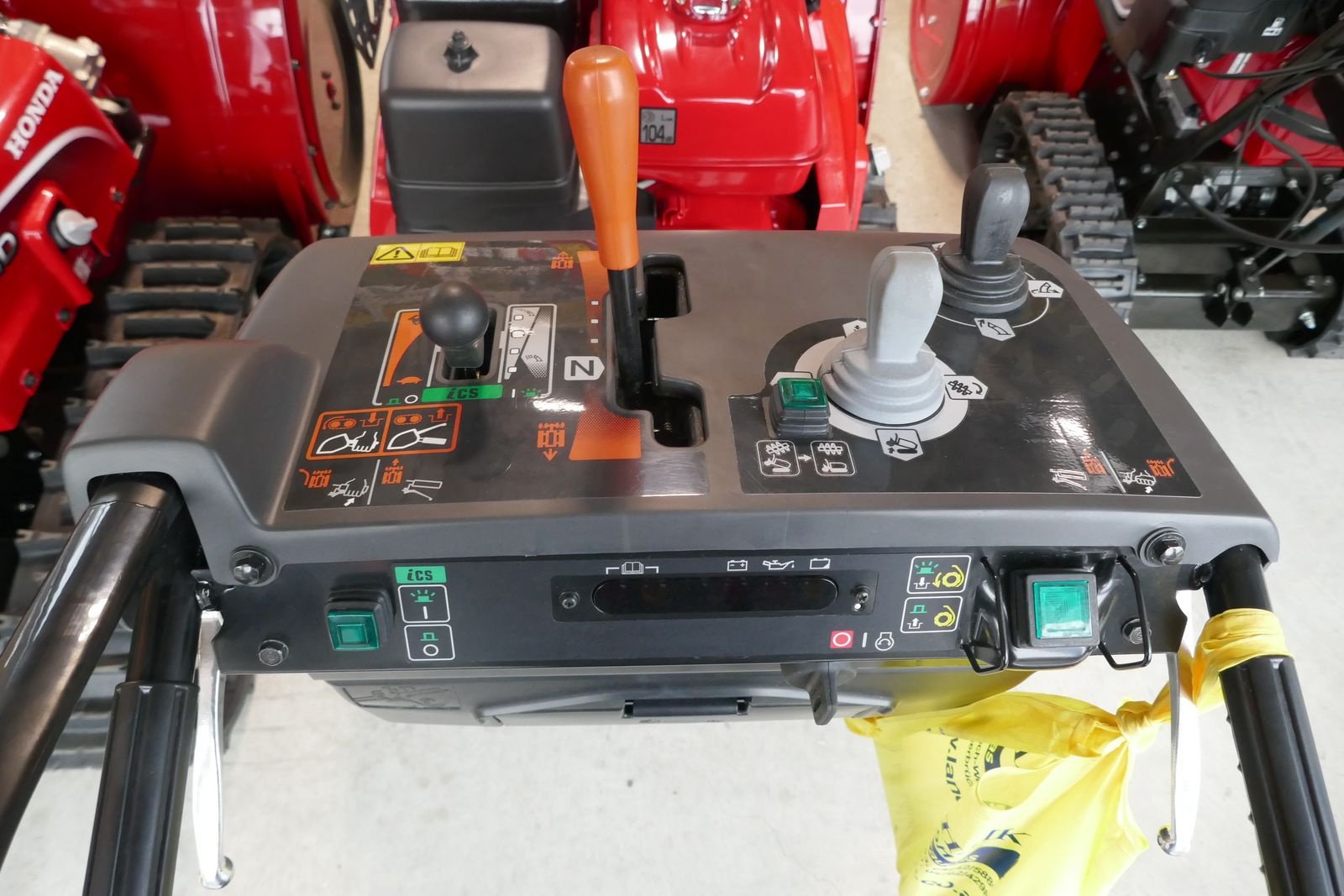 Schneefräse des Typs Honda Honda HSM 1380i TDR, Gebrauchtmaschine in Villach (Bild 9)