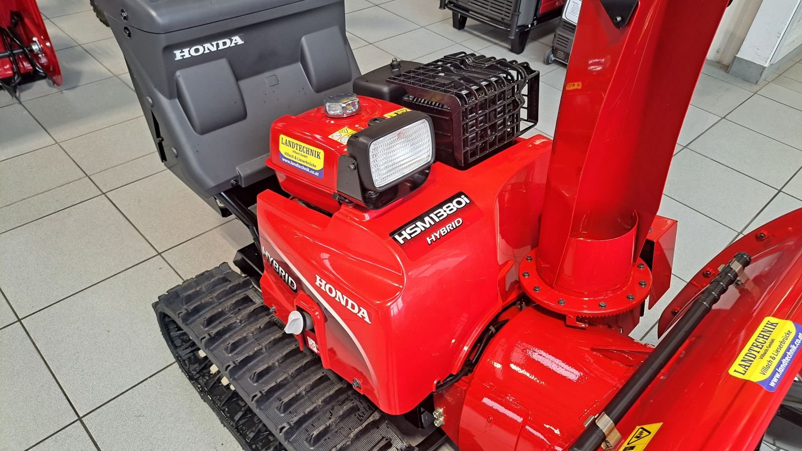 Schneefräse des Typs Honda HSM 1380i TD, Gebrauchtmaschine in Villach (Bild 10)