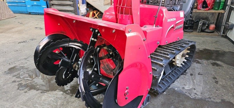 Schneefräse des Typs Honda HSM 1380i, Gebrauchtmaschine in Gstaad/BE (Bild 2)