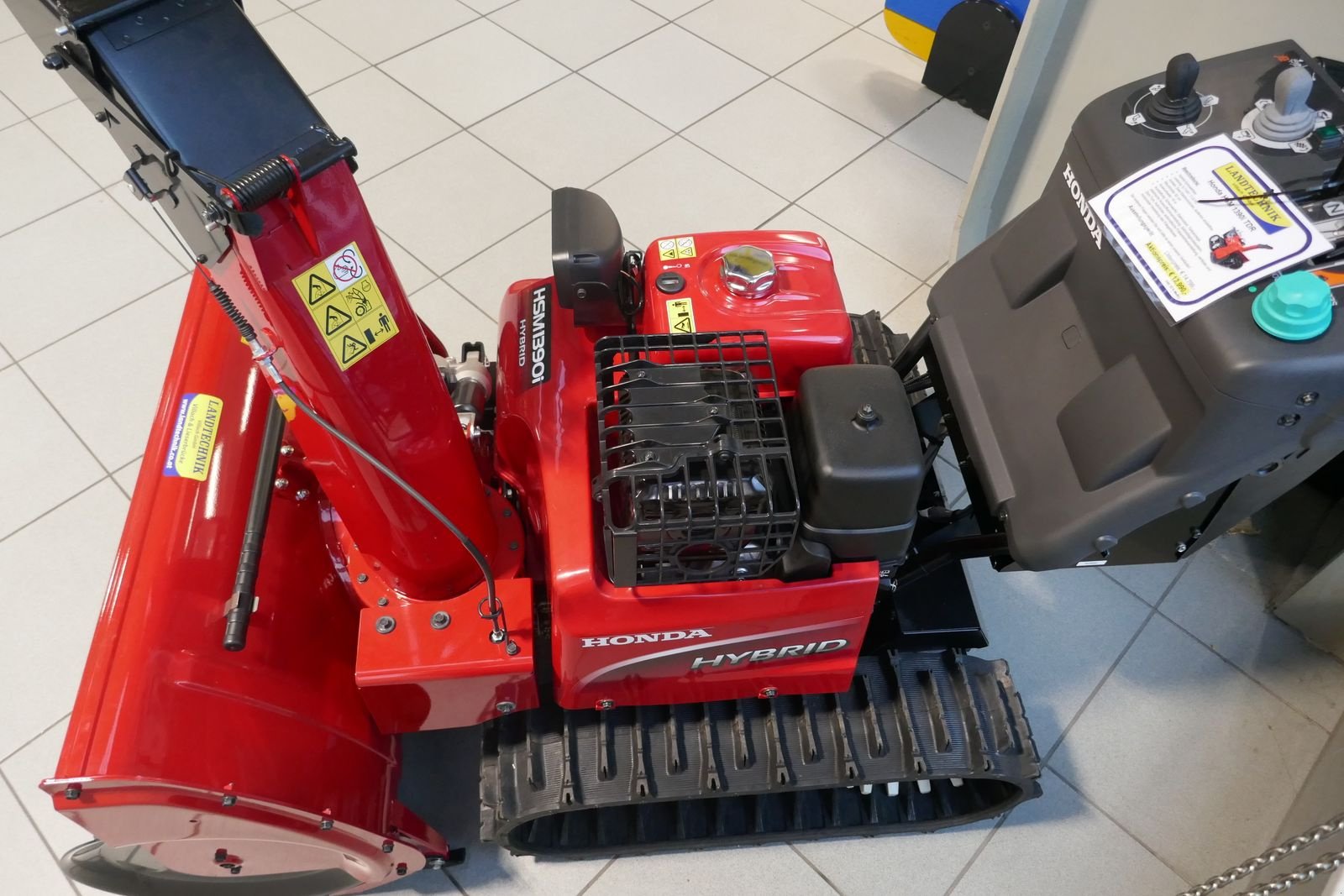 Schneefräse des Typs Honda HSM 1390i TDR, Gebrauchtmaschine in Villach (Bild 8)