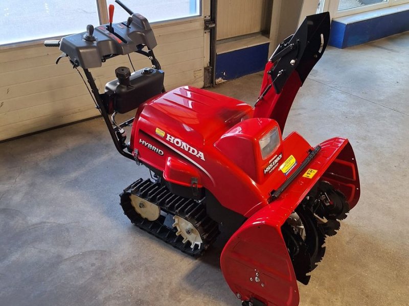 Schneefräse a típus Honda HSS 1380i1 TD, Gebrauchtmaschine ekkor: Villach (Kép 1)