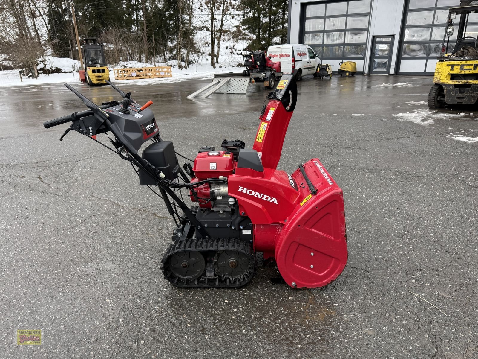 Schneefräse van het type Honda HSS 760A TD mit Raupenantrieb und E-Start, Gebrauchtmaschine in Kötschach (Foto 2)
