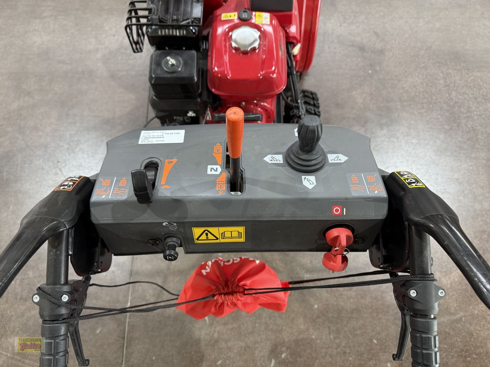 Schneefräse des Typs Honda HSS 760A W Schneefräse, Vorführmaschine in Kötschach (Bild 4)