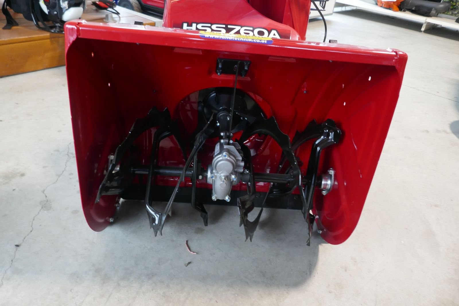 Schneefräse of the type Honda HSS 760A WD, Gebrauchtmaschine in Villach (Picture 4)