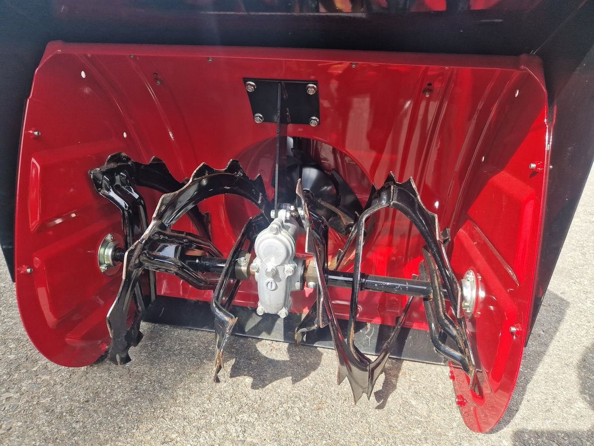 Schneefräse des Typs Honda HSS760 Schneefräse, Vorführmaschine in Ried im Oberinntal (Bild 4)