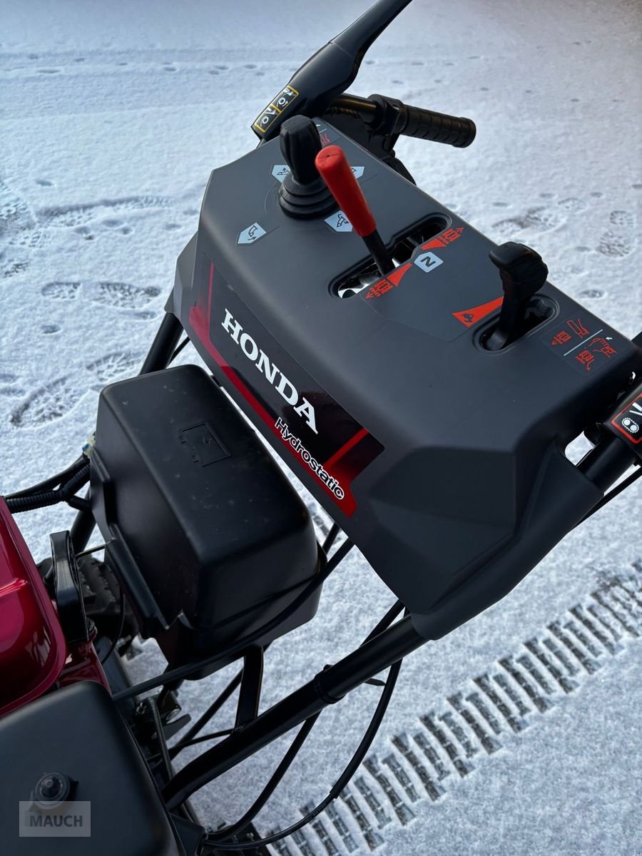 Schneefräse typu Honda HSS970ATD Neuwertig, Gebrauchtmaschine v Burgkirchen (Obrázek 10)