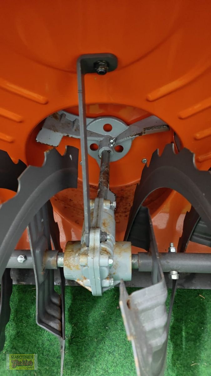 Schneefräse a típus Husqvarna Neuwertige Schneefräse ST 430T mit Raupenantrieb, Gebrauchtmaschine ekkor: Kötschach (Kép 10)