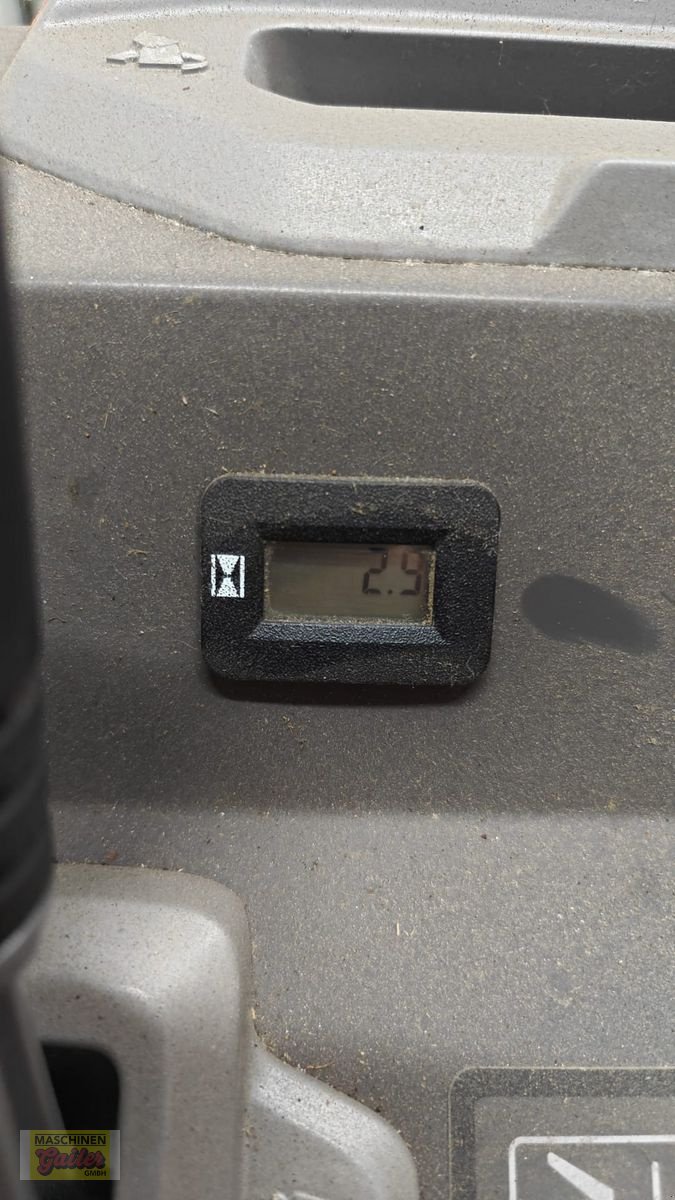 Schneefräse a típus Husqvarna Neuwertige Schneefräse ST 430T mit Raupenantrieb, Gebrauchtmaschine ekkor: Kötschach (Kép 9)