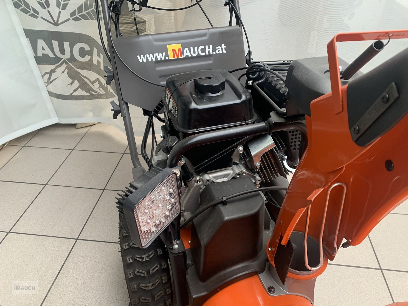 Schneefräse Türe ait Husqvarna Schneefräse ST 427, Gebrauchtmaschine içinde Eben (resim 7)