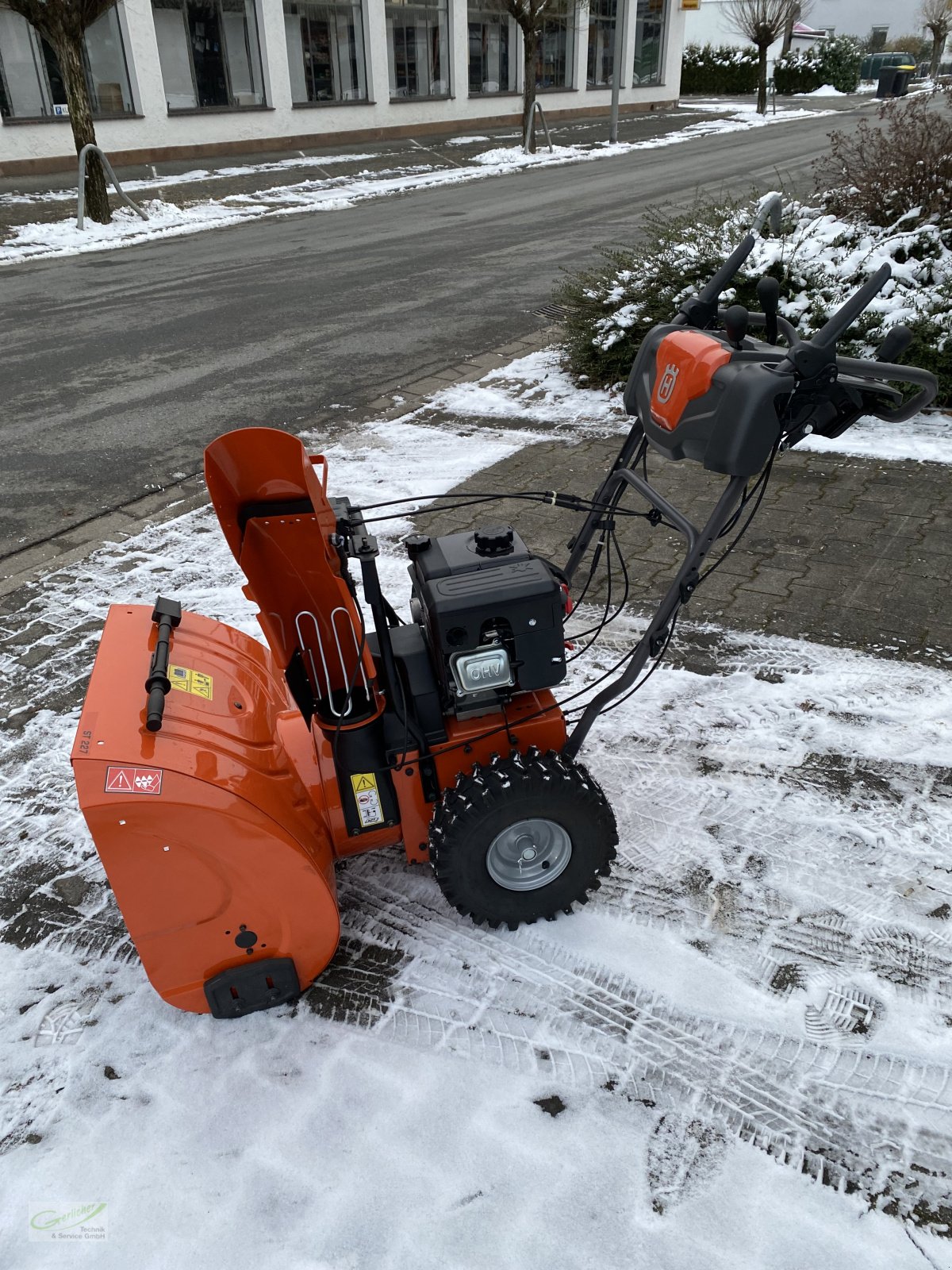 Schneefräse typu Husqvarna ST 227 Winteraktion, Neumaschine w Neustadt (Zdjęcie 2)