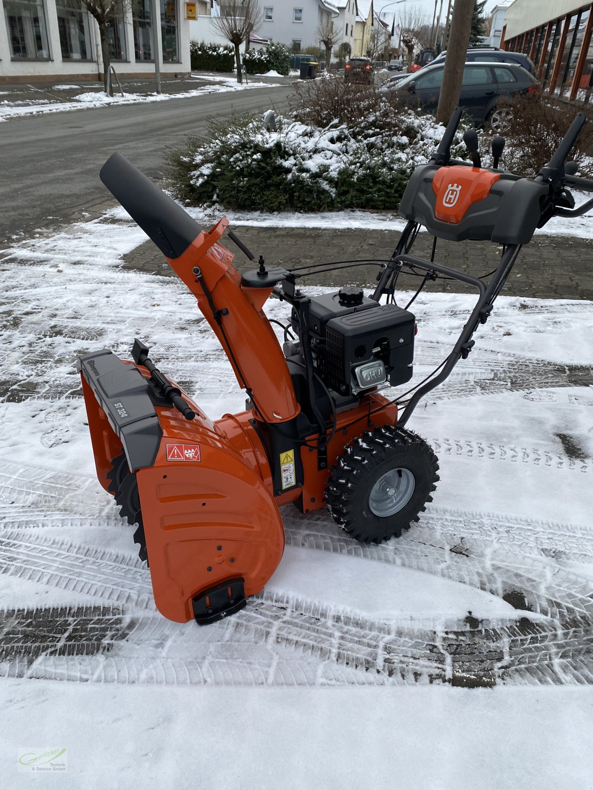 Schneefräse van het type Husqvarna ST 324 Winteraktion, Neumaschine in Neustadt (Foto 2)