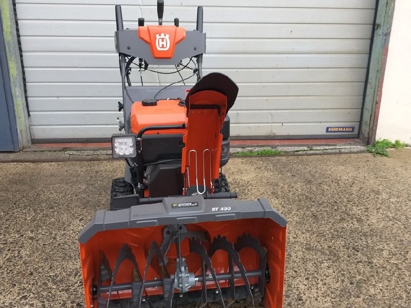Schneefräse του τύπου Husqvarna ST 430, Gebrauchtmaschine σε Lauterberg/Barbis (Φωτογραφία 1)