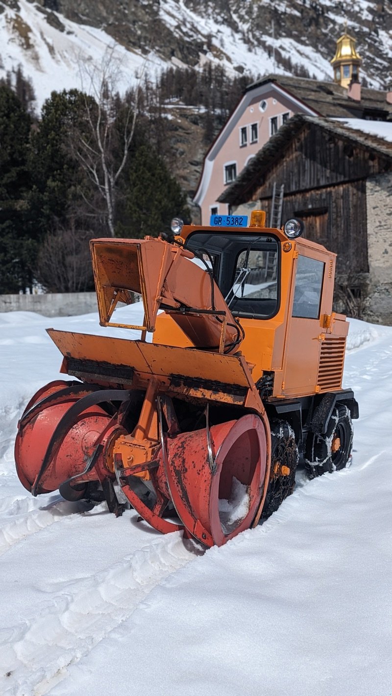 Schneefräse des Typs Rolba R200, Gebrauchtmaschine in Regensdorf (Bild 1)