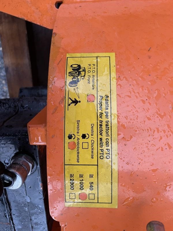 Schneefräse del tipo Sonstige MD/DX 1800 Schneefräse, Gebrauchtmaschine In Chur (Immagine 7)