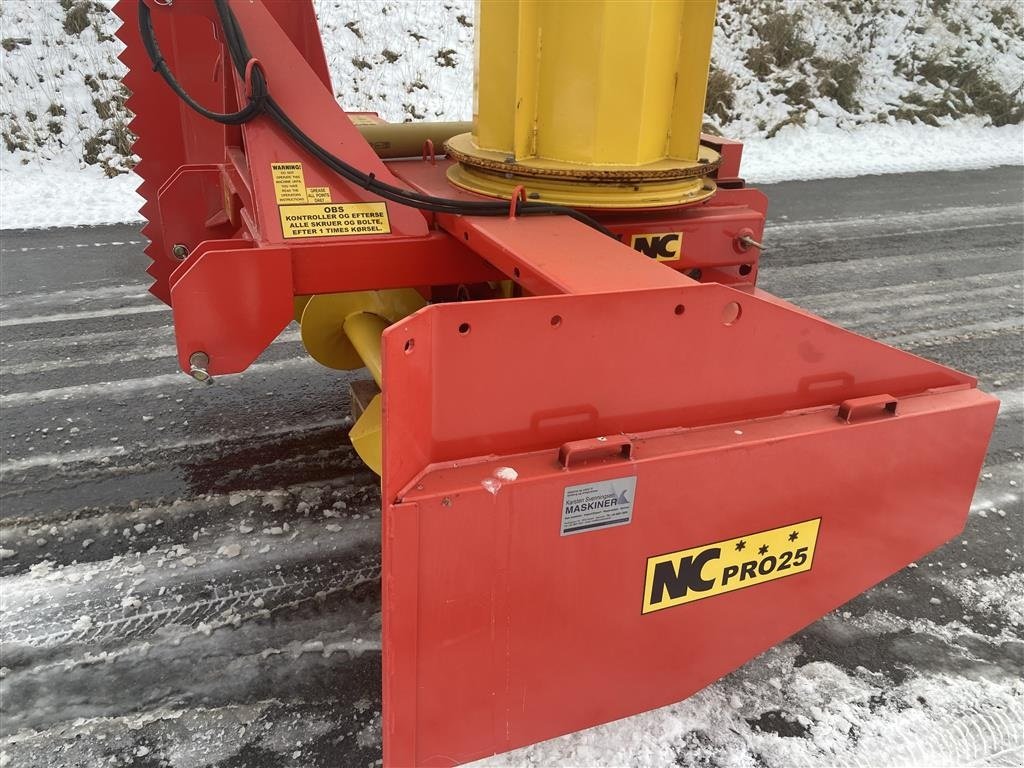 Schneefräse of the type Sonstige NC PRO 25 Kan både frontmonteres og bagmonteres, Gebrauchtmaschine in Roslev (Picture 11)